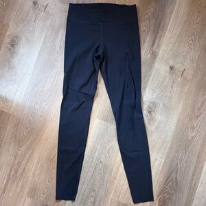 UNDER ARMOUR Black High-Waisted Leggings